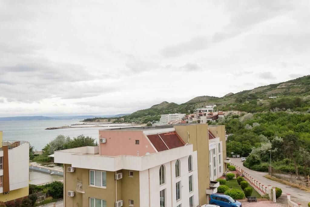 Perfect Summer Vacation Rental - One-Bedroom Flat By Flat Mаnager Topola Exteriér fotografie